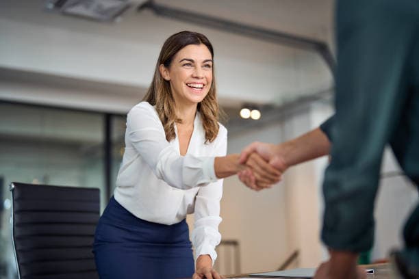 eklektik mama Specialist business or personal support services provided by qualified professionals, including legal, financial, consulting, marketing, HR, coaching, and administrative services.